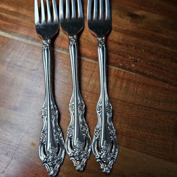 3 Oneida Community SILVER ARTISTRY Dinner Forks 1965 Silverware Flatware - Picture 3 of 10